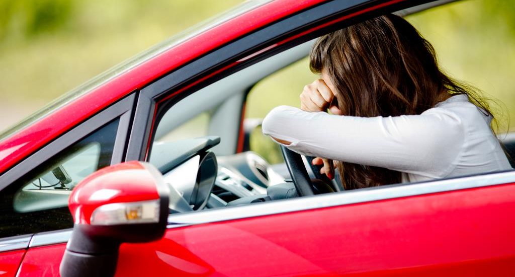 Colpo di calore in auto: come prestare il primo soccorso