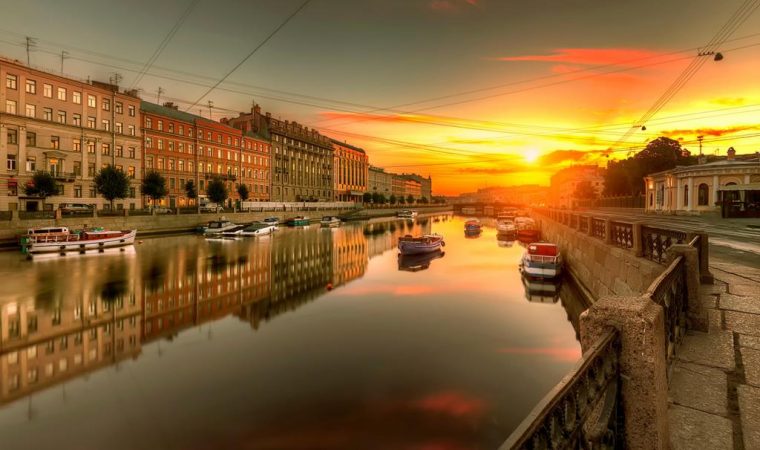 Санкт Петербург игра фудбал