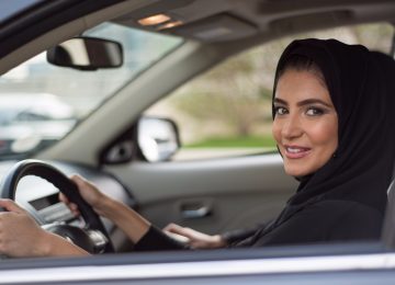 Saud Arabystanynda Aýal Sürüjiler