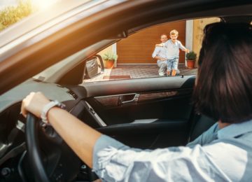 Унаанын түсү менен кырсык көрүү деңгээлинин ортосундагы байланыш