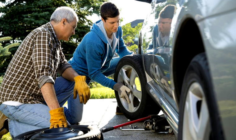Autokrikken: Gids voor Types, Kenmerken en Hoe te Kiezen