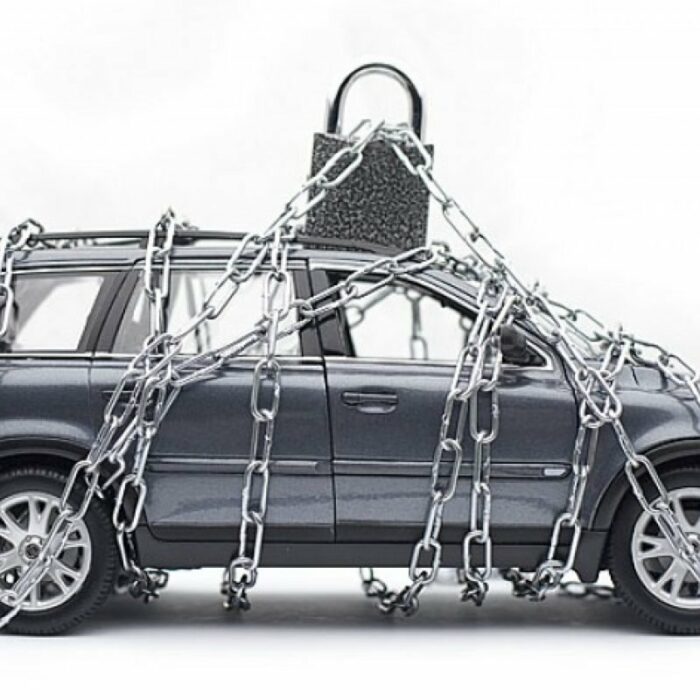Auto vor Diebstahl schützen: 10 Tipps und wie kann man die Versicherungsprämie senken