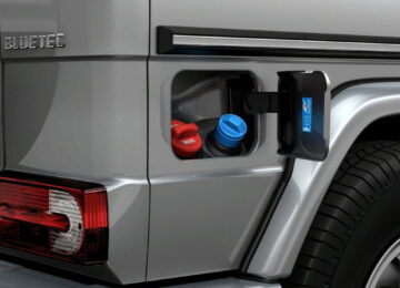 מערכת BlueTec של מרצדס-בנץ: כיצד היא מנקה את פליטות גזי הפליטה של דיזל