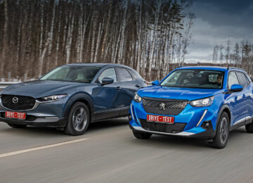 Mazda CX-30 vs Subaru XV vs Peugeot 2008: Podrobné srovnání crossoverů