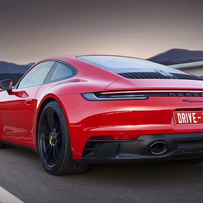 Getting Porsche 992 with the stick shift in the form of 911 GTS