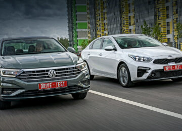 Volkswagen Jetta vs Kia Cerato: Kannattaako Jetasta maksaa enemmän?