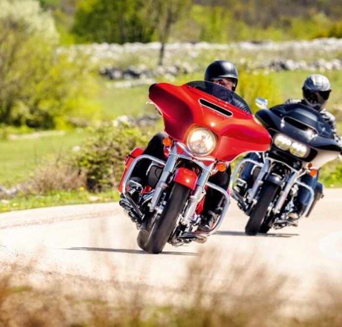 Harley-Davidson Touring Series: Revelando o fascínio dos cruzadores americanos