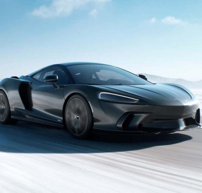 McLaren GTS: Роскошь и Динамика в Одном Флаконе