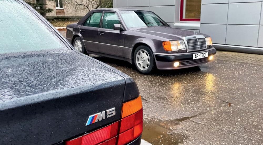 BMW M5 e Mercedes-Benz 500 E: a rivalidade que redefiniu os sedãs de desempenho