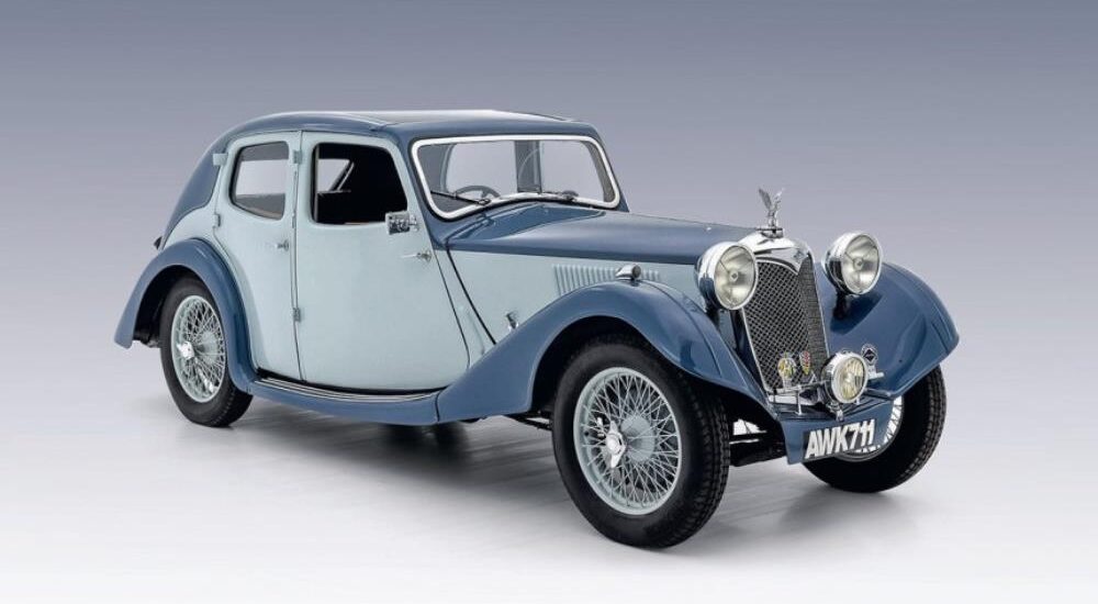 1935 年 Riley Kestrel 轎車：英式優雅的經典之作