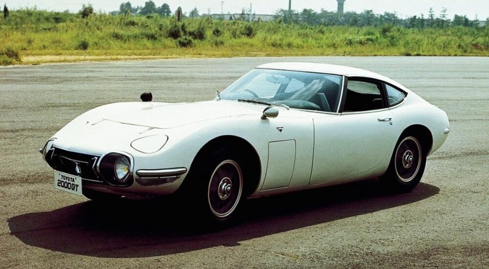 Toyota’s Sports Car Evolution: The Influence of the 2000GT on the Supra