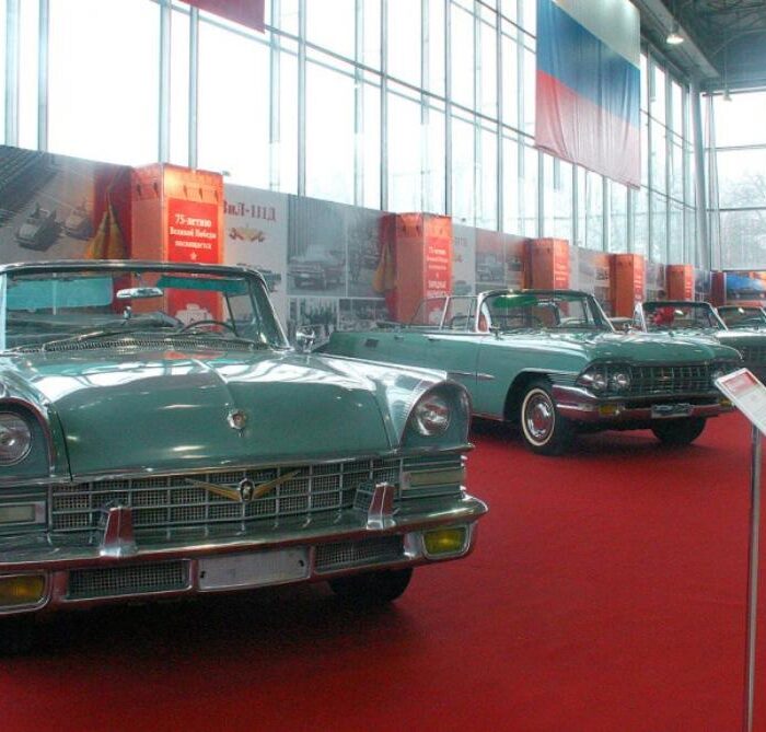 The 29th Oldtimer Gallery: Moscow’s Vintage Car Show Defies the Odds
