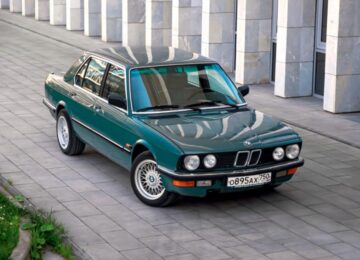 BMW E28: Cuộc sống với một chiếc xe cổ điển trong thực tế Nga