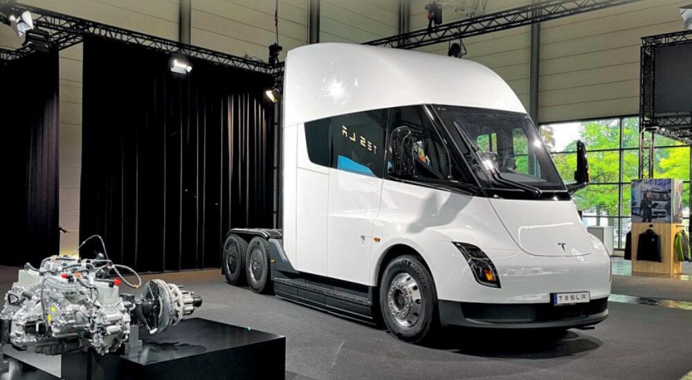 Tesla Semi, Chinese Competitors, and Hydrogen Trucks at the IAA Exhibition in Hannover