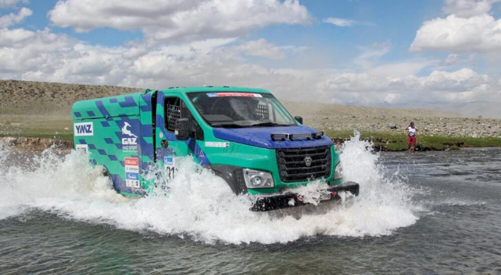 Racing Giants of the Chuysky Tract: Our Truck Report from the Silk Way Rally