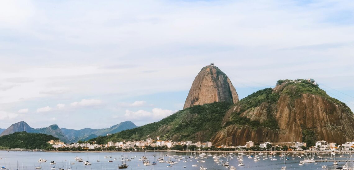 Сексуалдық әйел Каньяны ебет