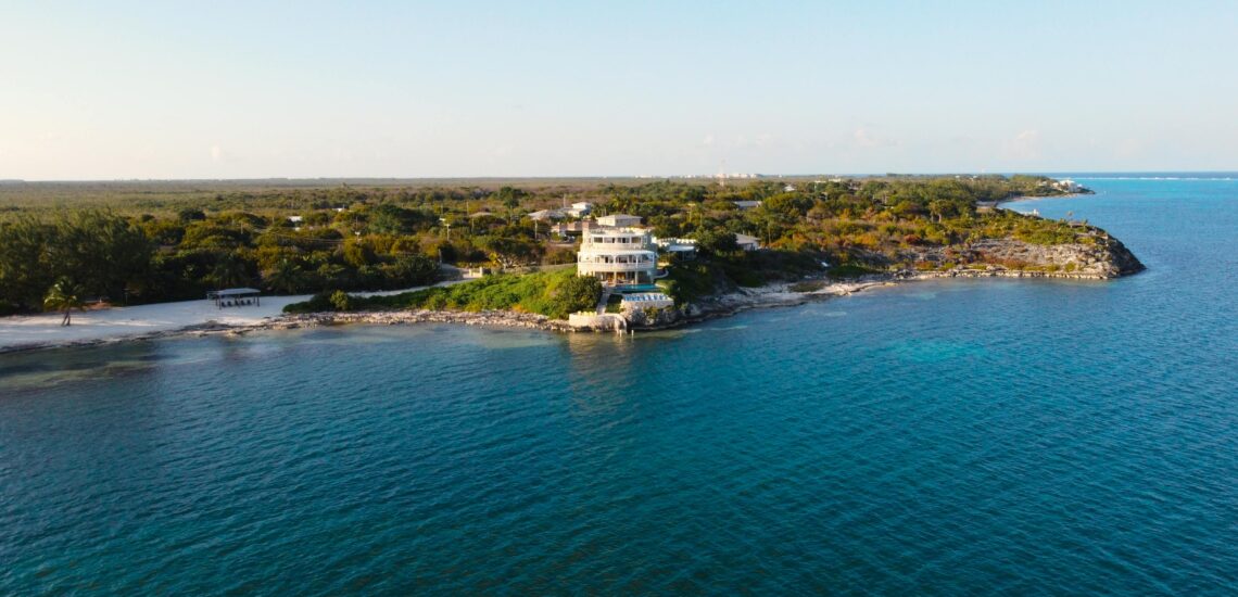 Best Places to Visit in Cayman Islands