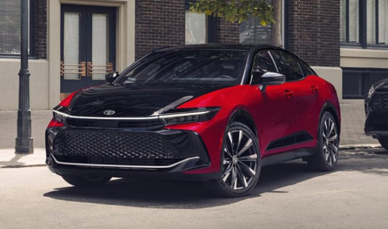 Toyota Crown Crossover Facelift: US Version Revealed, Japan Debut Coming Soon